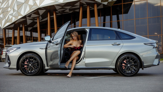 �1758751 �������(a): ����������:1920x1080